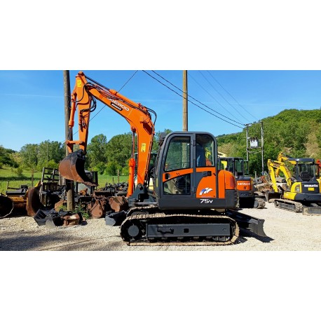 Miniescavatore DAEWOO DOOSAN S75-V Solar  (80 q.li)