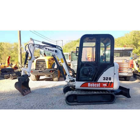 Mini Escavatore BOBCAT 328  (30 q.li)